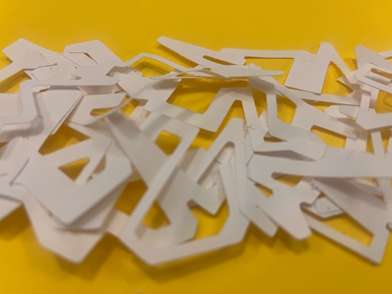 Paper knot test